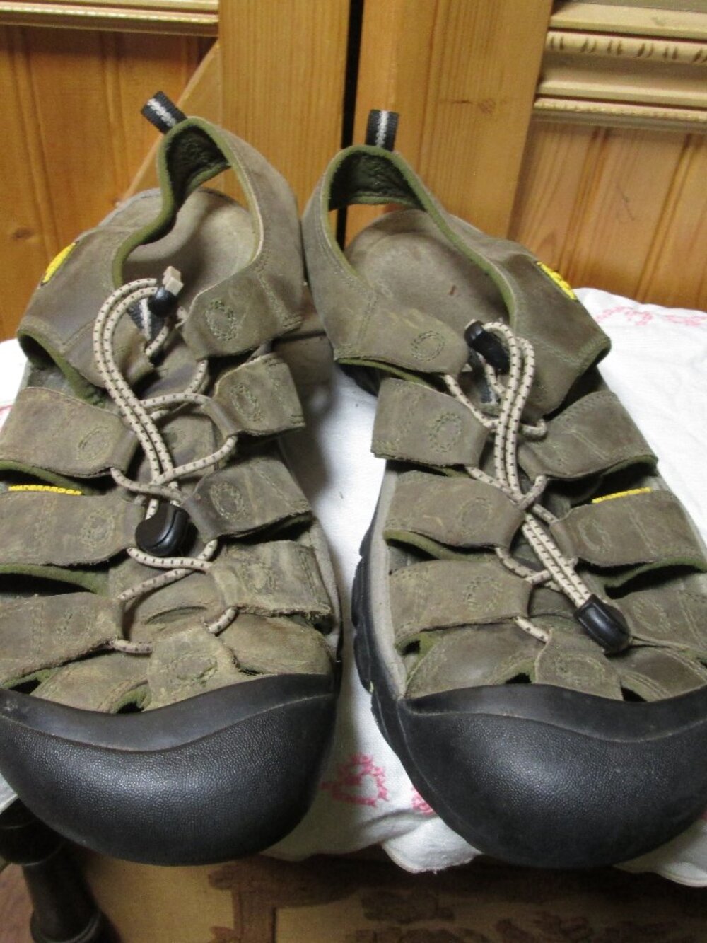 Keen Leather Waterproof hiking sandal fisherman Newport sz 13 very good